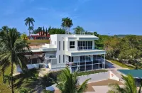 Javiellie Luxury Villa  호텔