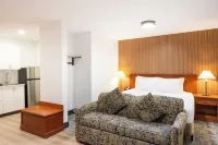 Travelodge by Wyndham Langley