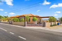 Beautiful Villa with New Private Pool