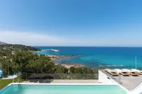 Icarus Luxury Beachfront Villa - Huvilat