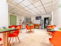 Hotel Provencal โรงแรมในแซ็ง-ราแฟล