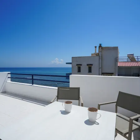 Philippos Studios & Apartments Отели рядом с достопримечательностью «Крепость Антимахия»