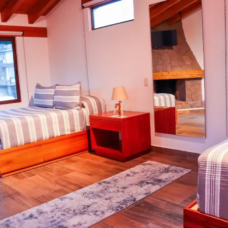 Hotel Roca y Cantera