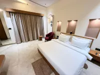 Oryana Resort - สระว่ายน้ำส่วนตัว