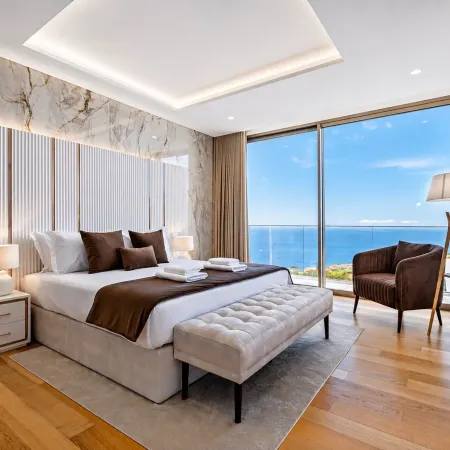 Villa Platinum by Homie