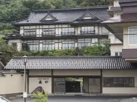 龜屋飯店 - 停車場