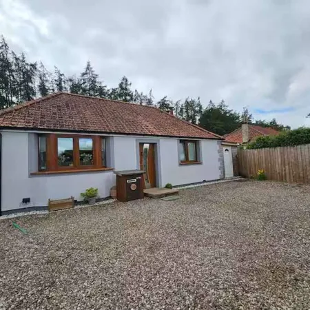 Luxury Home Stay With Privacy and Pet Friendly