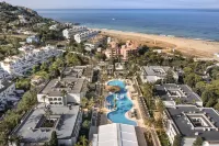 Meliá Zahara Resort & Villas - プール