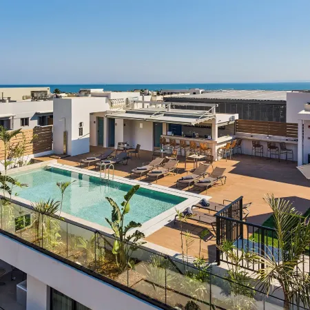 Enorme Epavli Urban Living