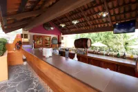 Decameron Los Cocos Guayabitos, Ramada All Inclusive Resort - С баром