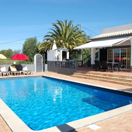 Charming villa with 3 bedrooms and sea view