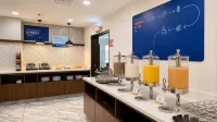 โรงแรม ฮอลิเดย์อินน์ เอ็กซ์เพรส แอนด์ สวีทส์ ลอส โมชิส เซนโทร บาย IHG - พร้อมอาหารเช้า