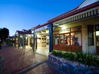 Treetops Seaview Montville - Parkering