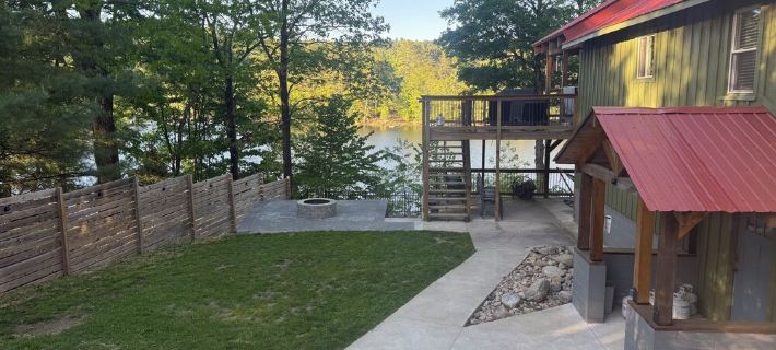 Lakefront Sacandaga Home, Private Dock, Sleeps 15, Outdoor Deck, Pet Friendly Ξενοδοχεία στην πόλη Fulton County