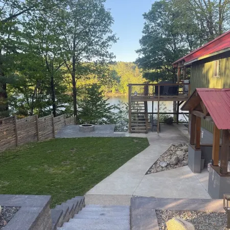 Lakefront Sacandaga Home, Private Dock, Sleeps 15, Outdoor Deck, Pet Friendly