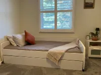 洛克韋靜居 - 空間寬敞 & 後院綠洲度假屋(Rockway Retreat - Spacious Home & Backyard Oasis) - 民宿