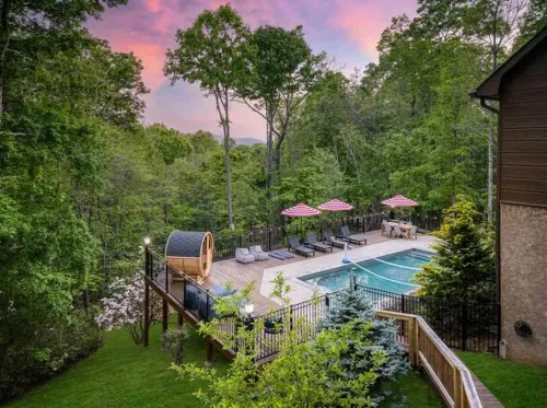 Heated Pool Mtn Views Sleeps 20 Game Room - Jacuzzi