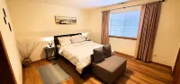 Rustic with a modern twist 3 bdr/3.5 bath chalet - Chalets