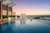 Hilton Alexandria Corniche - Beach