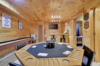 Mountain Retreat Hot Tub Game Room Basketball - balcón