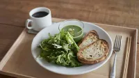 Haku Hostel - breakfast