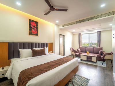 Zipp Lite Ballari - Leela Hotel & Banquets