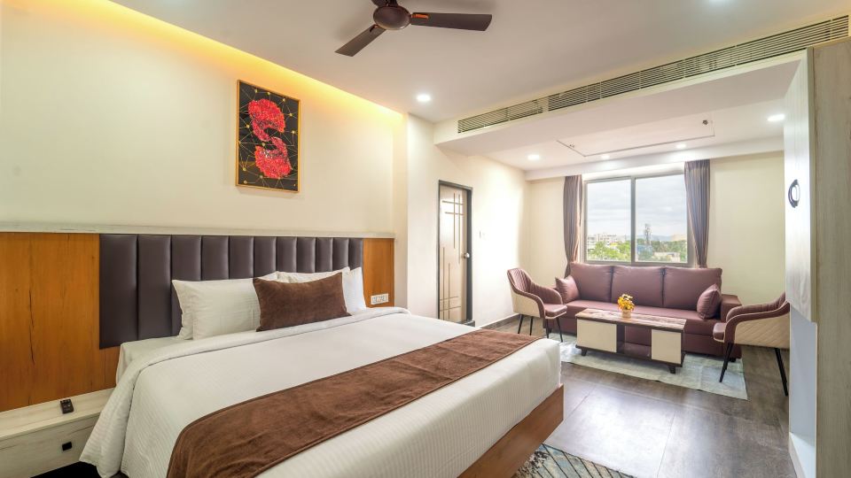 Zipp Lite Ballari - Leela Hotel & Banquets