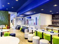 Ibis Budget Curitiba Aeroporto - 2-Star