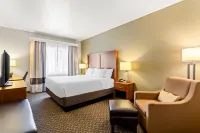 Comfort Inn & Suites Midtown - 2-Star
