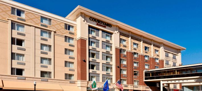 Courtyard Fort Wayne Downtown at Grand Wayne Convention Center Hoteles en Fort Wayne