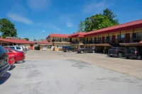 Budget Inn Gladstone by OYO - Portland Clackamas - Motels