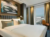 Motel One Stuttgart-Feuerbach Hotels near Zuffenhausen