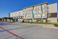Tru by Hilton Grand Prairie Dallas - Parkplatz
