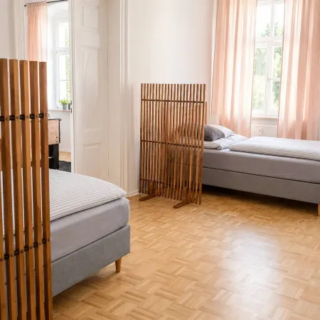 Spacious 120m² Apartment in Gera City Center