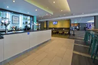 Premier Inn Newbury Town Centre (London Road) - 3-Star