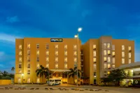 City Express by Marriott Paraiso - parking