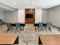 Hampton Inn Pittsburgh/Monroeville - Pet friendly