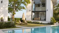 Meet up villas - Pools