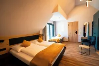Adler Apartments - 3-Star