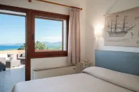 Hotel Valdiola - Airport Shuttle