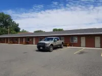 Cody Legacy Inn & Suites - parking
