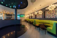 巴塞羅特吉塞海灘飯店-限成人 - 酒吧