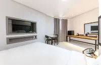 Yeosu Hotel Encore
