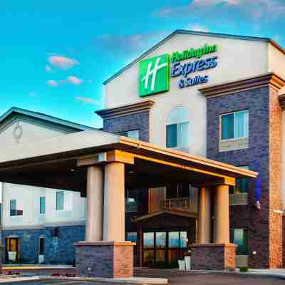 Holiday Inn Express & Suites Sheldon Hotel Exterior