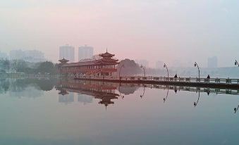 7 Days Inn (Changsha Wuyi Avenue Yingbin Road Metro Station) - Housity