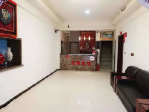 Kaiyuan Mango Hotel - parking