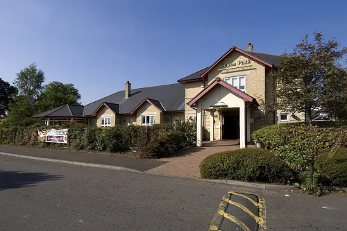 Premier Inn Chippenham - 3-Star