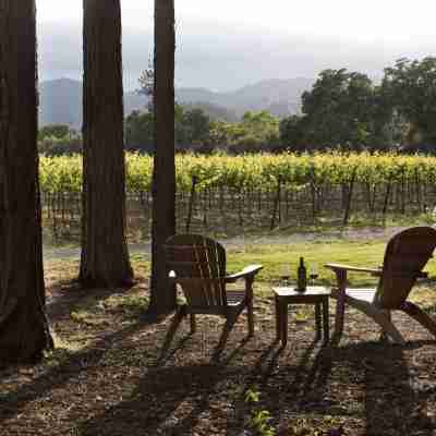 Harvest Inn Hotel Exterior