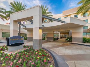 Courtyard by Marriott Santa Ana Orange County