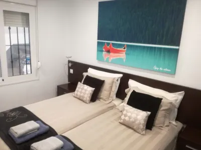 2 Bedroom Newly Renovated Bungalow Close to Bars & Restaurants Hotels near Mezquita Torre-Pacheco